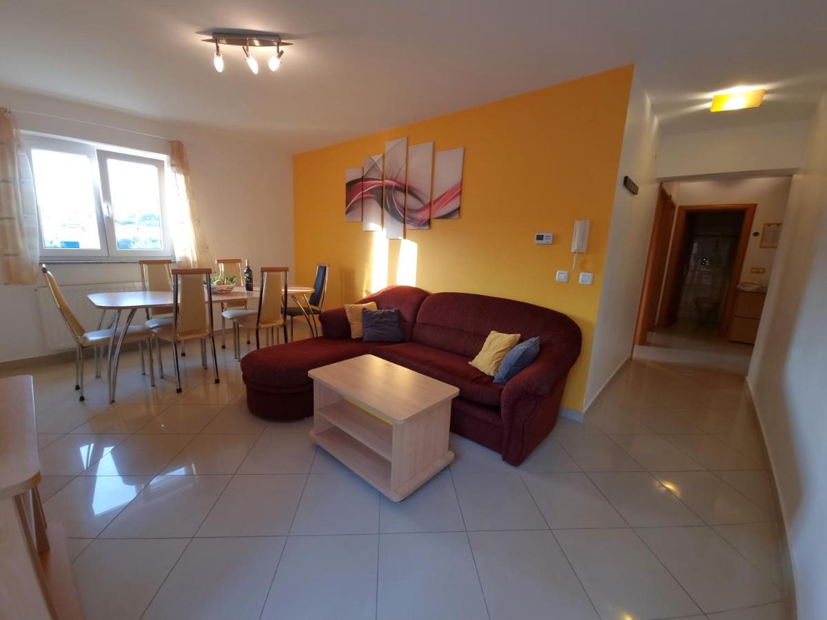 Apartments Kay バスカ エクステリア 写真
